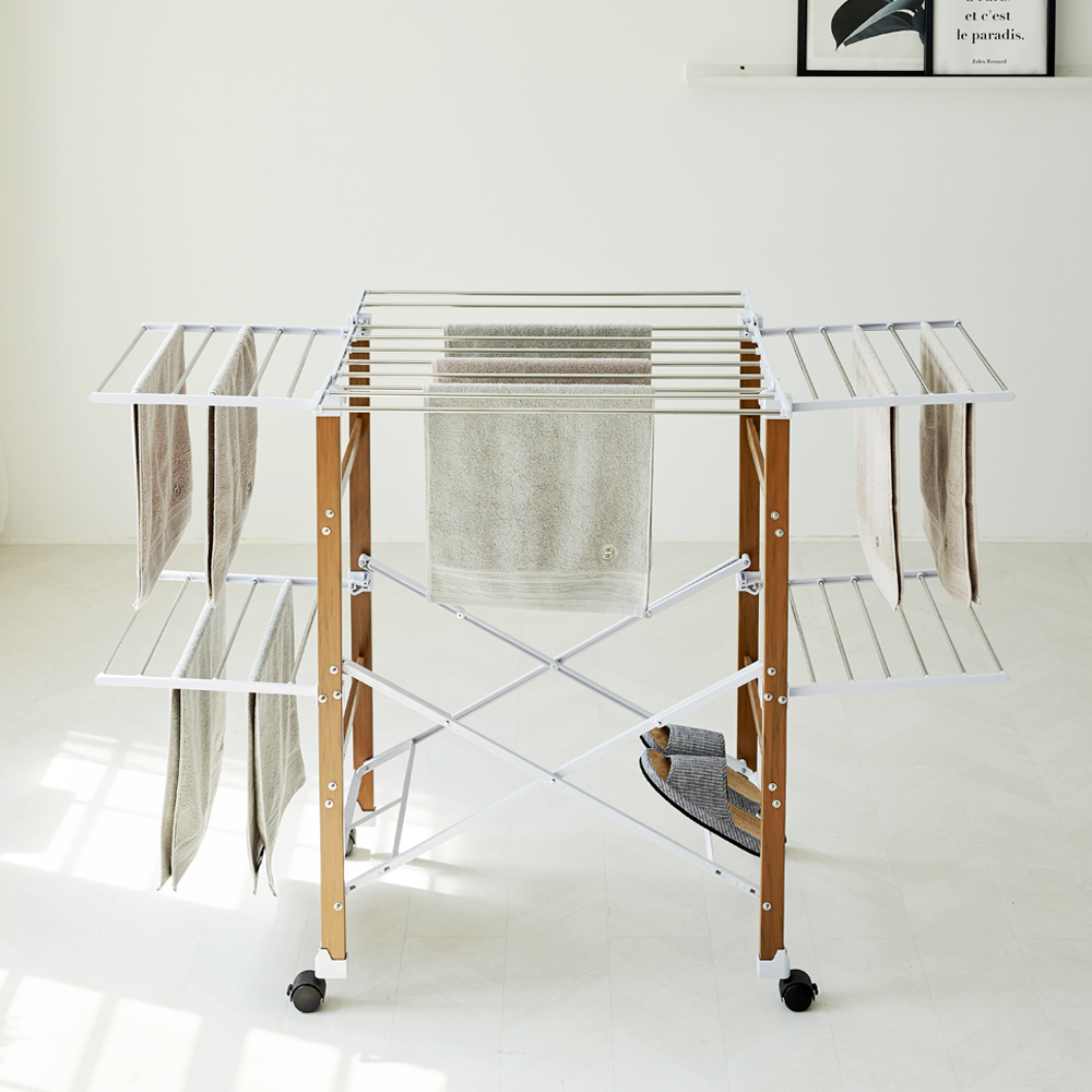 튼튼하고 넉넉한 크기의 접이식 빨래 건조대, 집에서도 쉽게 사용하세요!