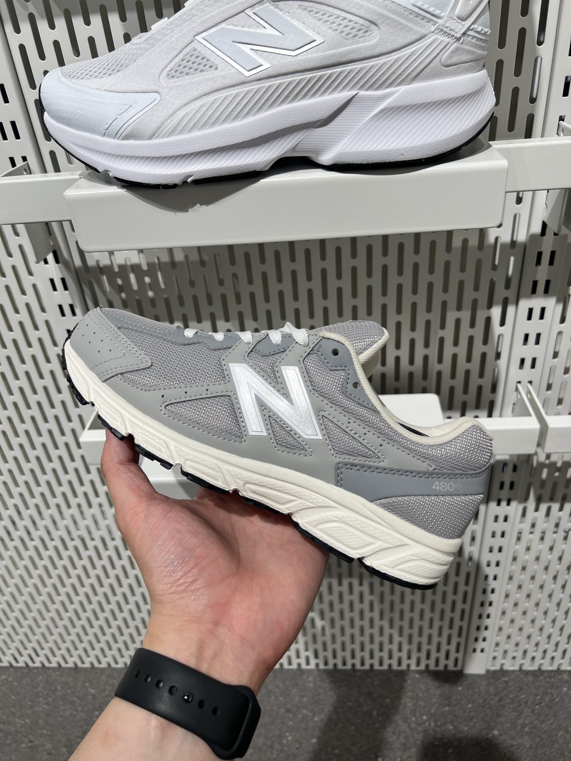 가볍고 넓은 발볼의 뉴발란스 480 러닝화, 일상과 운동 모두 OK!