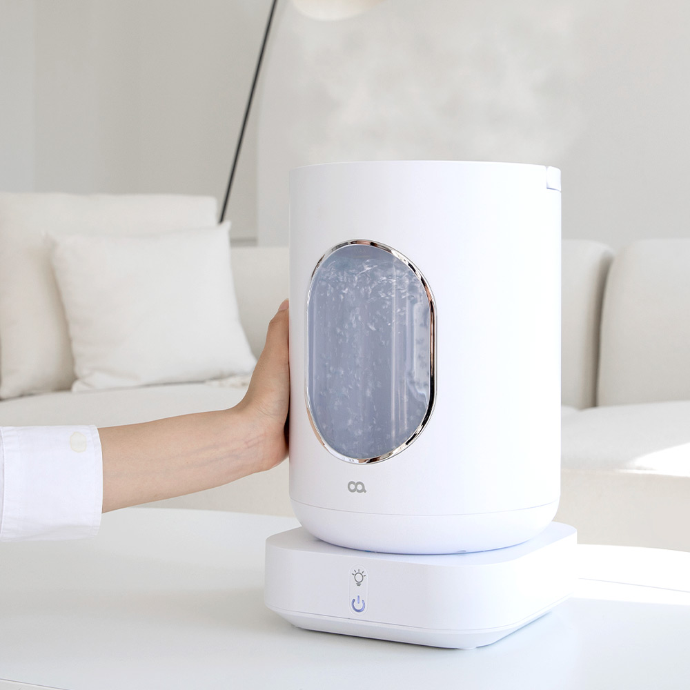 집에서도 쉽게 사용하는 대용량 가열식 가습기, 따뜻한 공기와 함께하는 포근한 하루