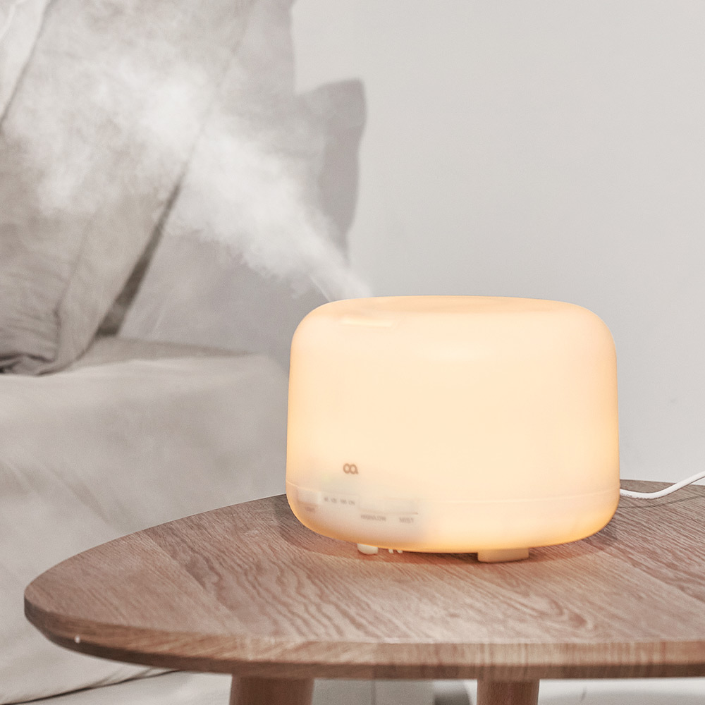 작고 귀여운 미니 가습기, 집이나 캠핑에서도 간편하게 사용해보세요!