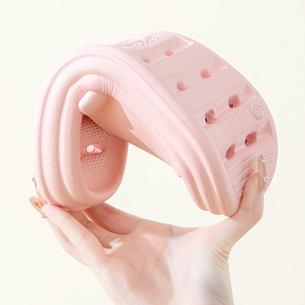 집에서도 편하게 신을 수 있는 낮은 발등 욕실 슬리퍼 추천