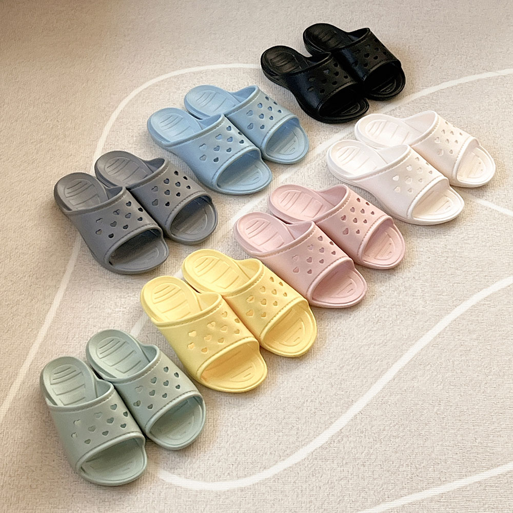 집에서 편하게 신을 수 있는 귀여운 유아 아동 욕실화 추천