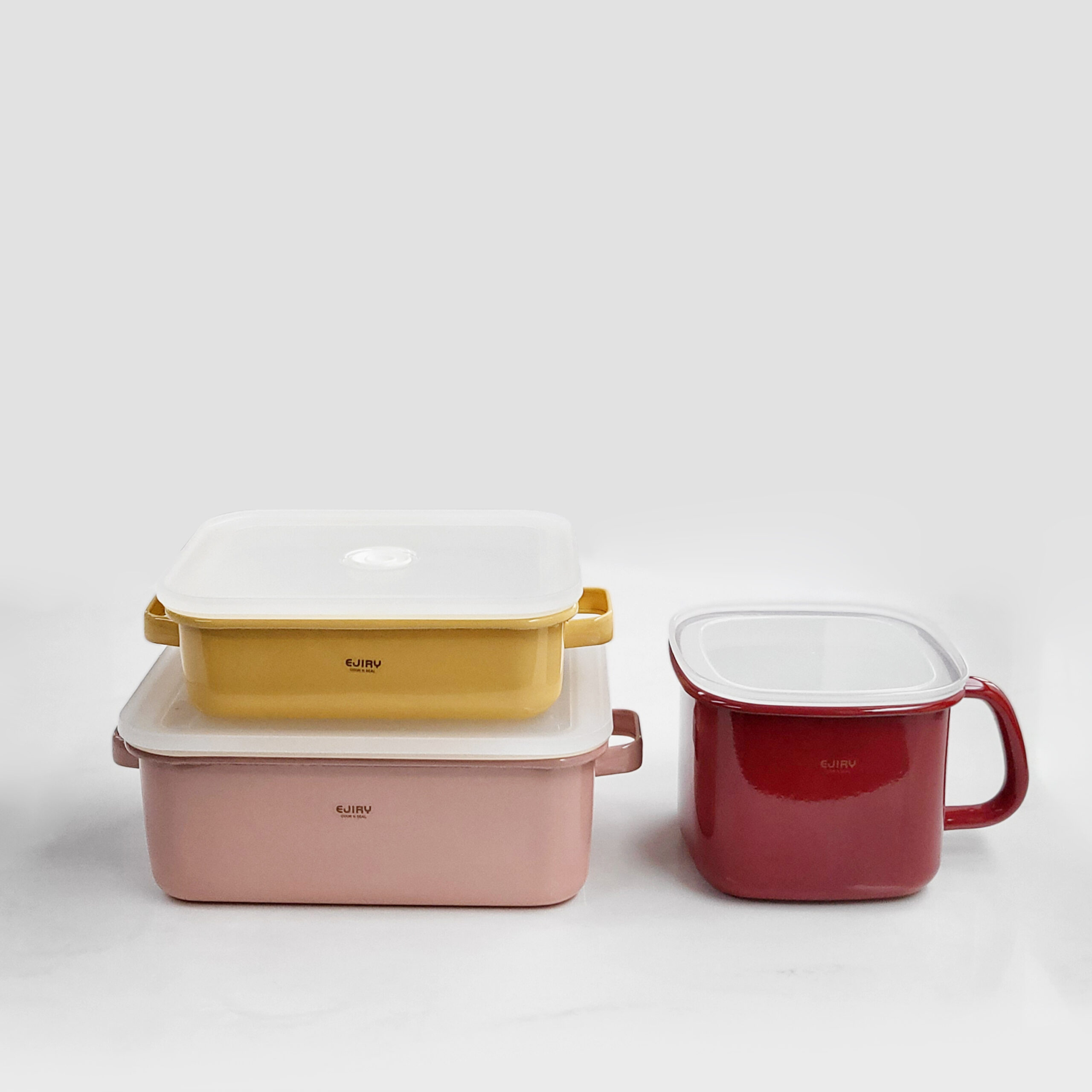 가정에서 쉽게 사용하는 인덕션용 법랑 냄비와 밀폐용기 세트 추천