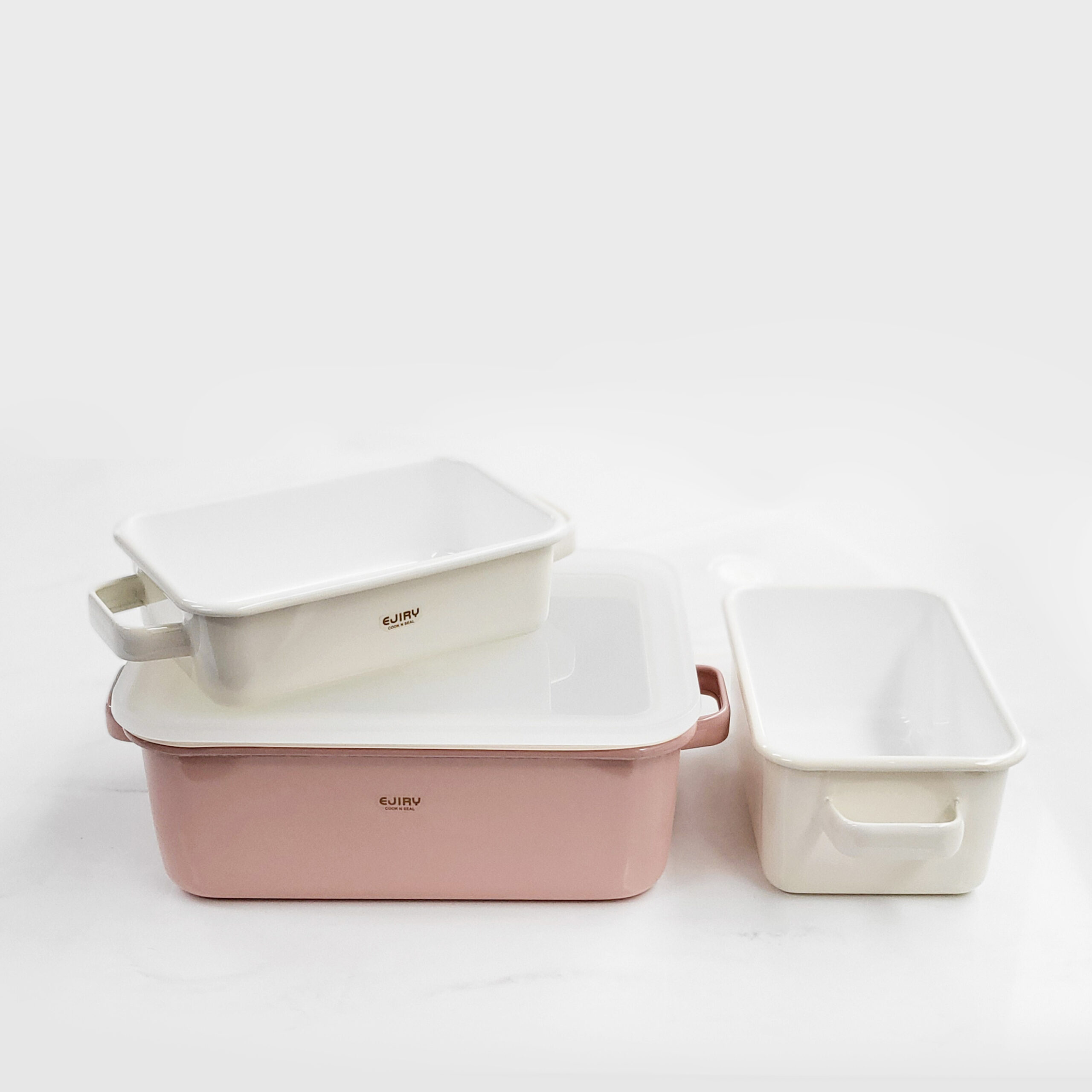 가정에서 쉽게 사용하는 인덕션용 법랑 냄비와 밀폐용기 세트 추천