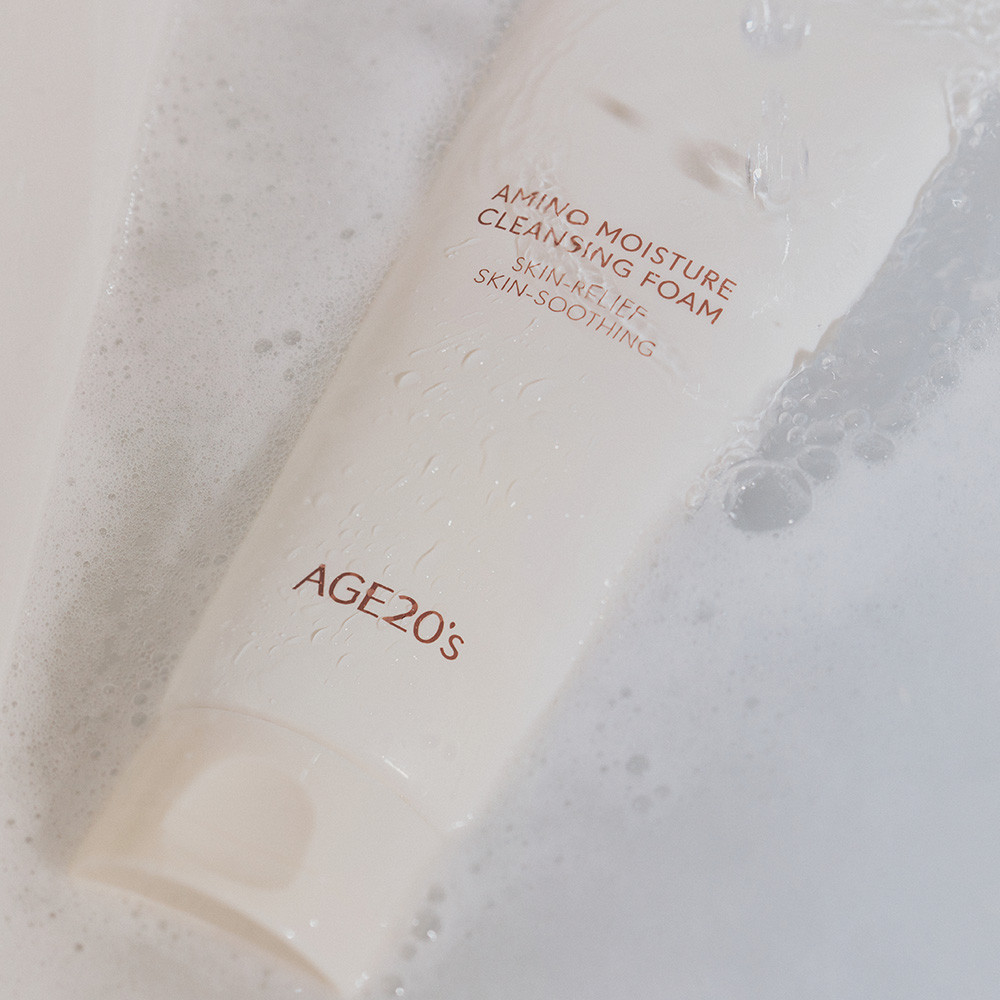 일상 속 피부를 깨끗하게! 에이지투웨니스 아미노 모이스처 클렌징폼 추천