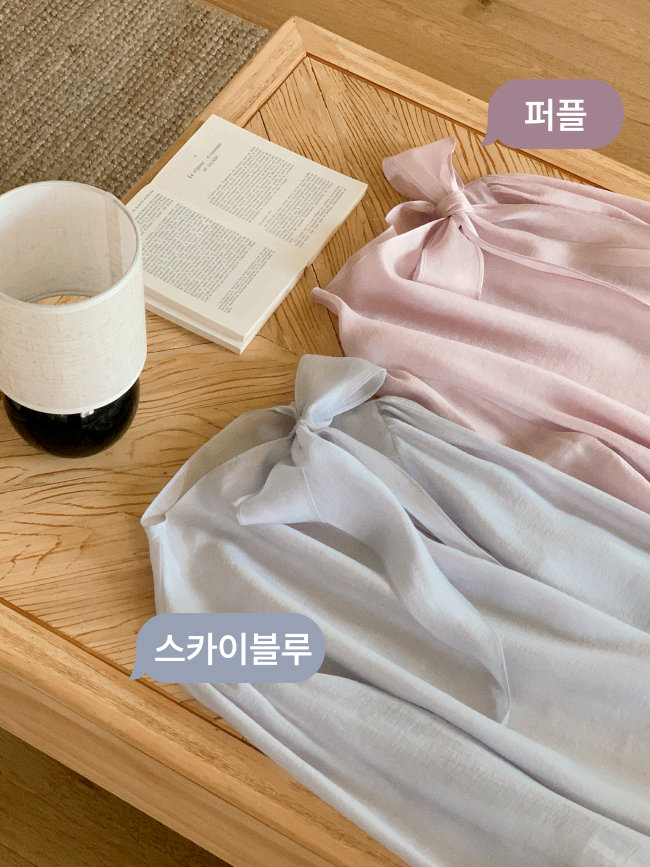 편하게 입기 좋은 리본 타이 소매 블라우스, 어떤 느낌일까?