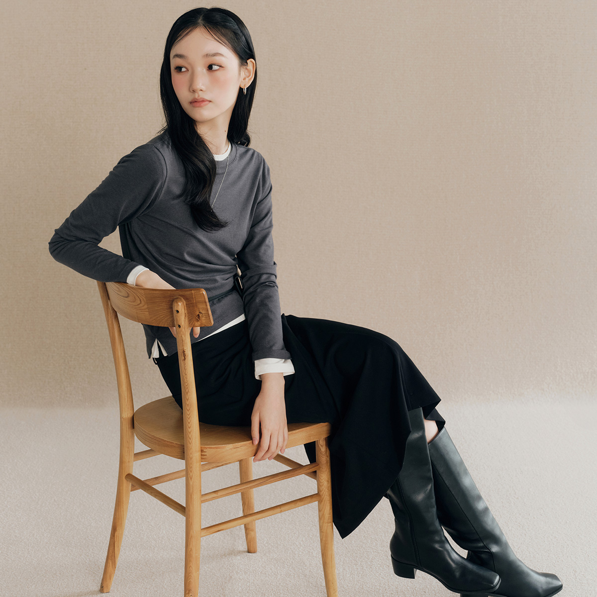 편하게 입기 좋은 텐셀 소재의 라운드 티셔츠 추천