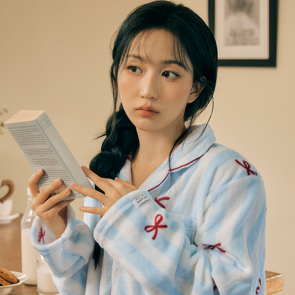편안한 밤을 위한 귀여운 커플 잠옷 세트, 집에서도 스타일리시하게!
