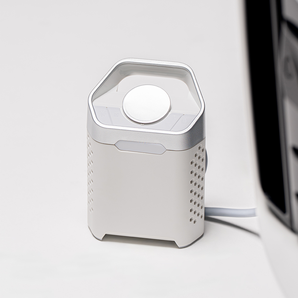 휴대하기 편한 타이어 공기압 체크기, 간편하게 공기 주입하세요!