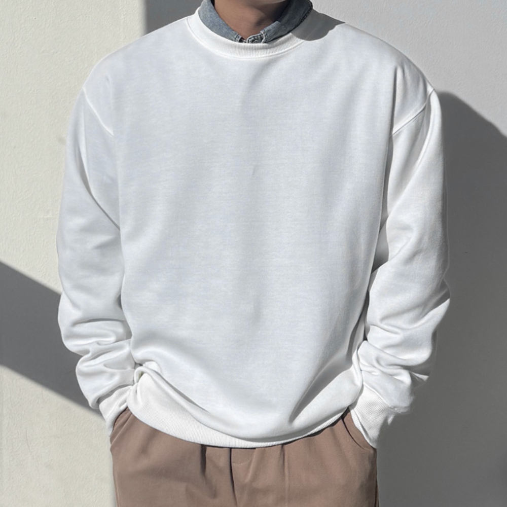 편하게 입기 좋은 남성 오버사이즈 맨투맨, 봄과 가을에 딱이에요!