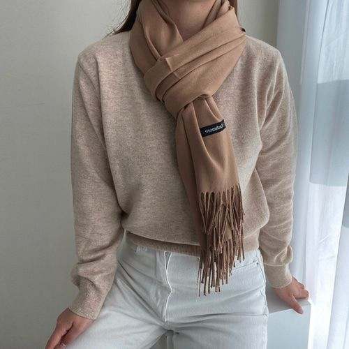연말 분위기 가득한 캐시미어 숄과 목도리, 커플 선물 추천!
