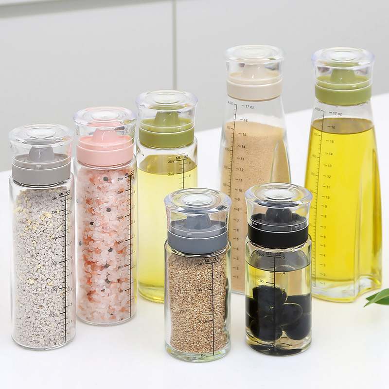 가볍고 깔끔하게! 밀폐 오일병과 조미료통 세트로 주방 정리 끝내기