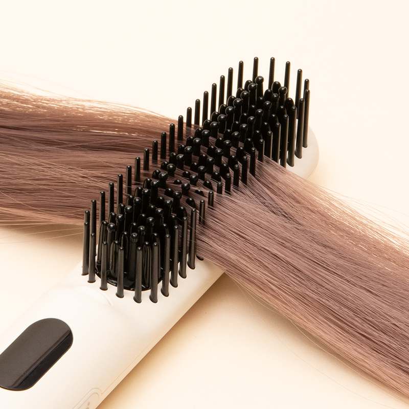 쉽고 빠르게 헤어 볼륨 업! 집에서도 간편하게 사용하는 빗고데기 추천