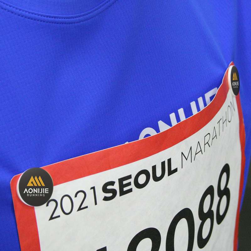 트레일러닝이나 마라톤 참가 시 배번호 고정이 걱정이라면 이 클립 추천해요!