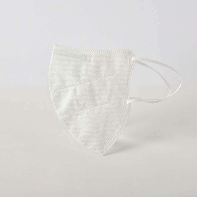 편하게 착용하는 새부리형 KF94 마스크, 대형 100매로 든든하게!