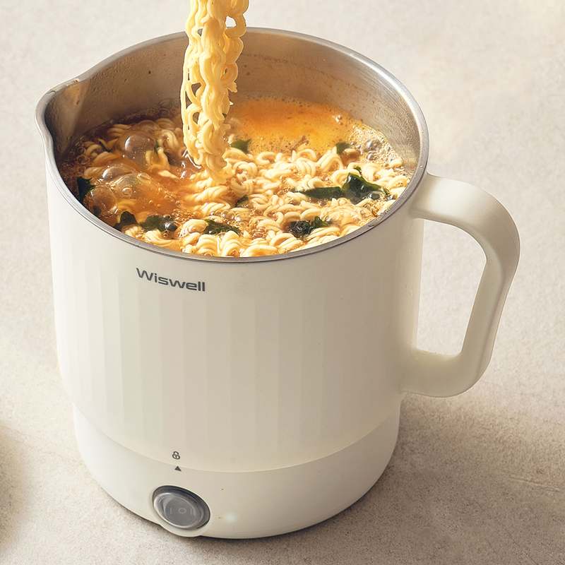 여행 가방에 쏙 넣기 좋은 스테인리스 미니 전기포트 추천