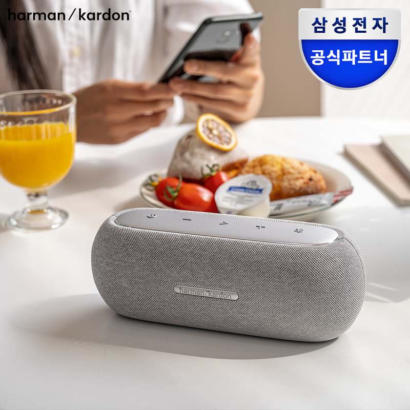 캠핑이나 야외 활동에 딱인 휴대용 블루투스 스피커 추천!