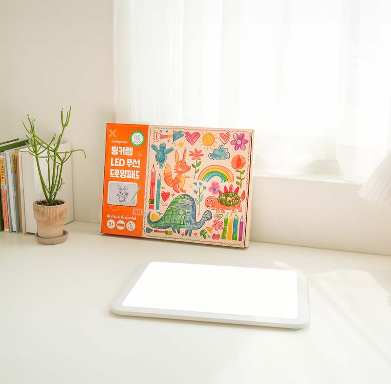 아이와 함께하는 즐거운 학습 시간! 팅커랩 트레이싱 몬테소리 교구 라이트패드 소개