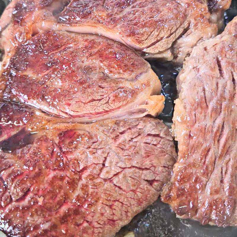 집에서 즐기는 프리미엄 한우 세트, 어떤 메뉴들이 있을까?