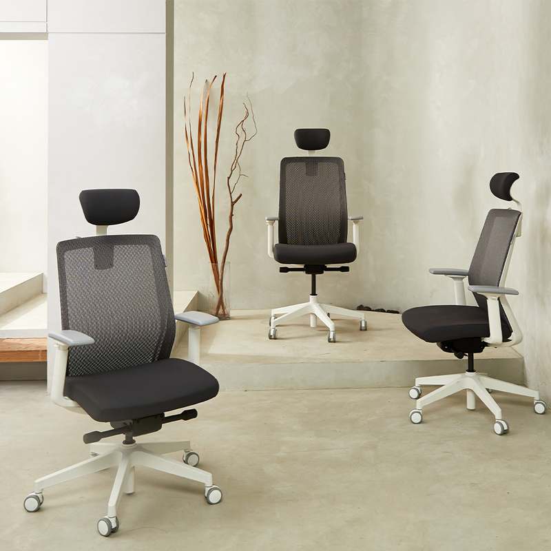 편하게 앉을 수 있는 사무용 메쉬 의자, 크기별로 골라보세요!