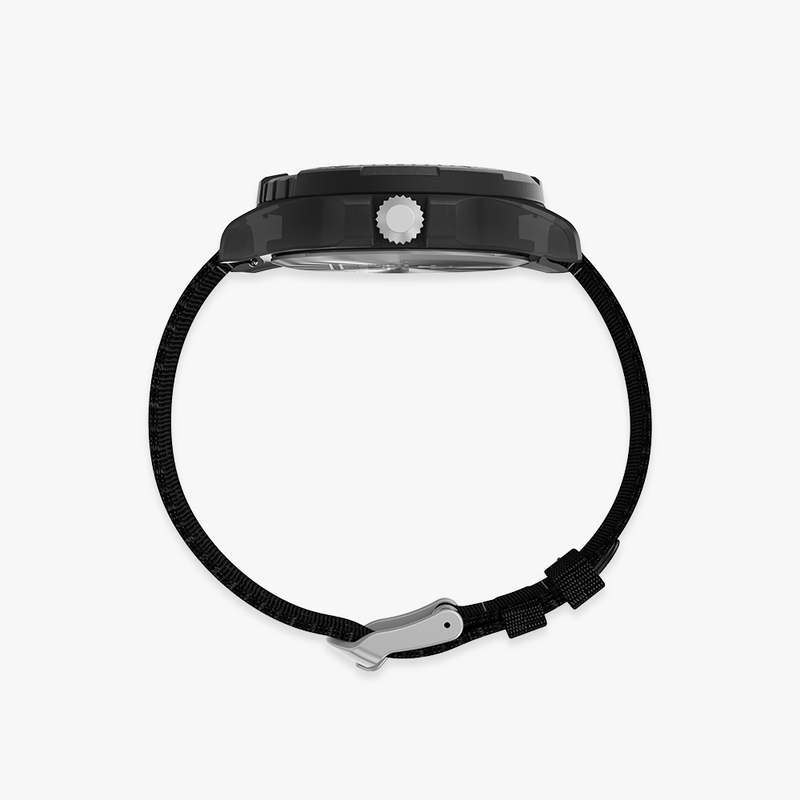 편하게 차고 다닐 수 있는 태양광 시계, 타이맥스 익스페디션 프리다이브 오션 솔라파워 소개