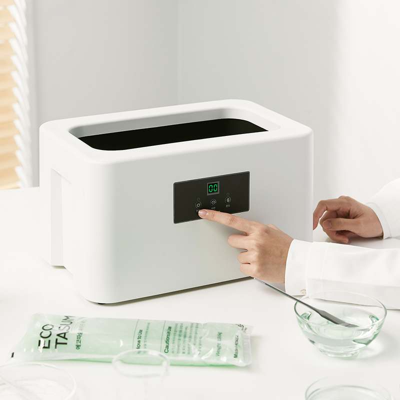 집에서 손과 발을 따뜻하게! 파라핀 베스 용해기로 간편하게 관리하세요