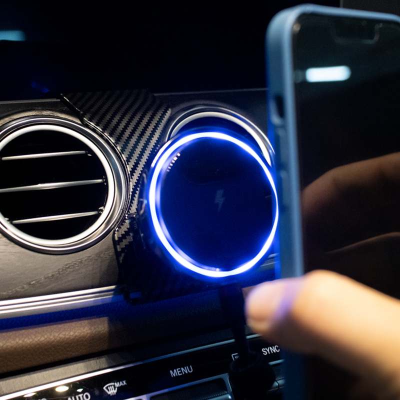 차량에서도 빠르고 안전하게 충전하는 방법, 한번 알아볼까요?