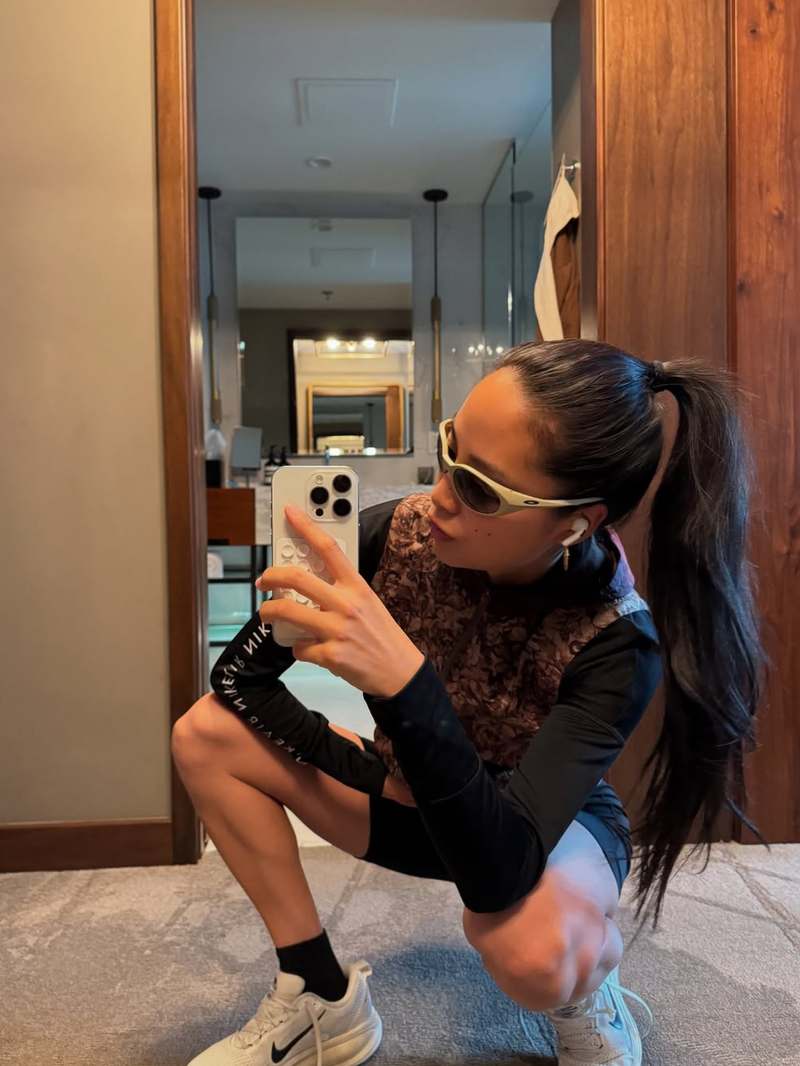 일상에서 편하게 착용하는 오클리 스포츠 선글라스 추천