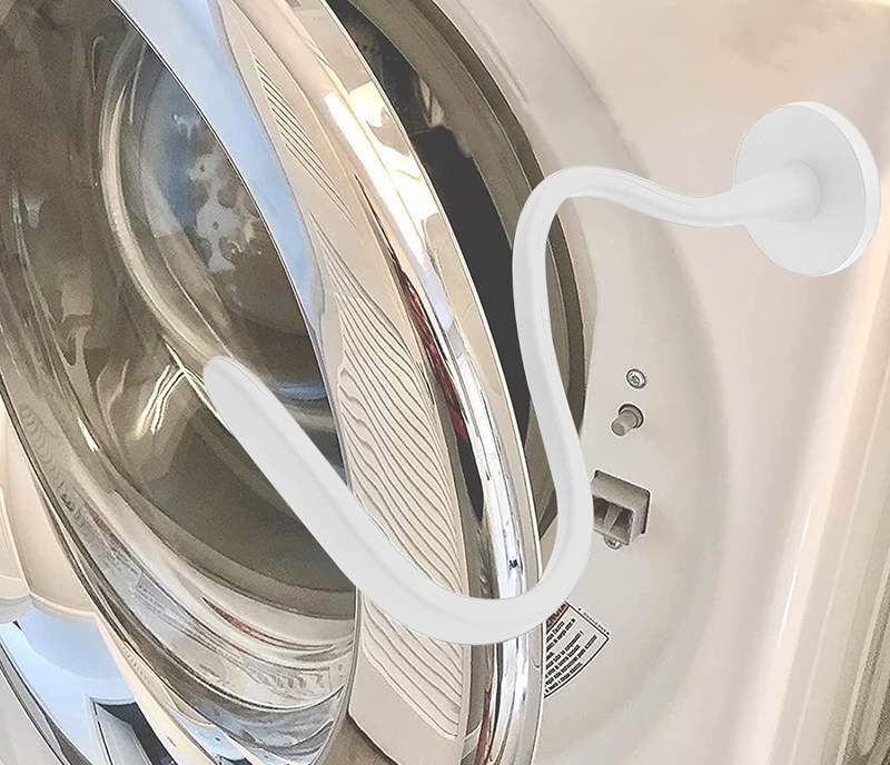 세탁기 문이 쉽게 열리지 않도록 도와주는 간단한 고정 클립