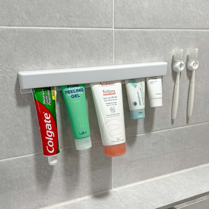 쉽고 깔끔하게 치약 정리하는 방법, 튜브 거치대 추천!