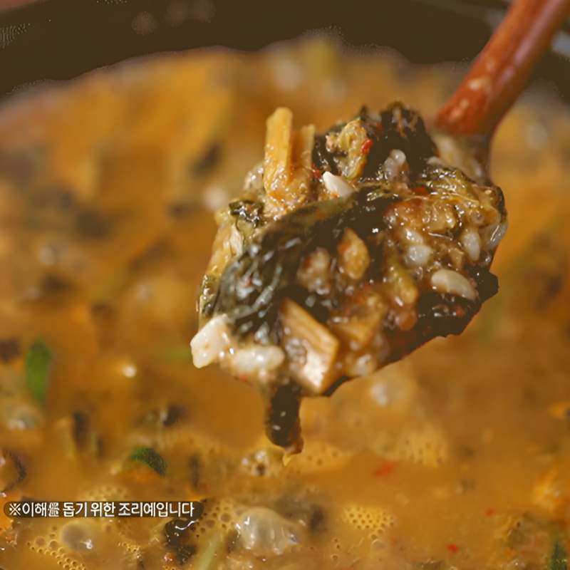 남원에서 맛보는 진짜 추어탕, 지리산 품은 국내산 미꾸리로 만든 해장국과 국밥