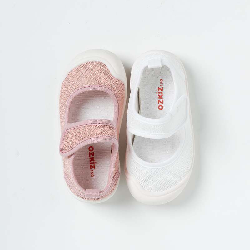 아이들이 신나게 신을 수 있는 귀여운 유아 아쿠아슈즈 추천!