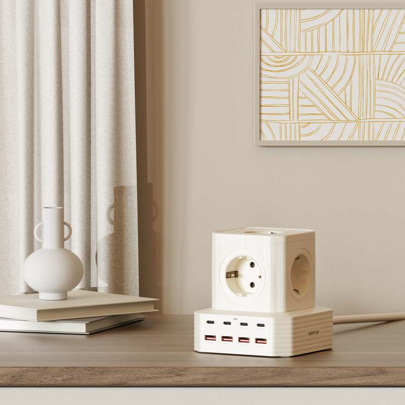 여행이나 캠핑에 딱! 대용량 멀티탭으로 편리하게 전기 사용하기