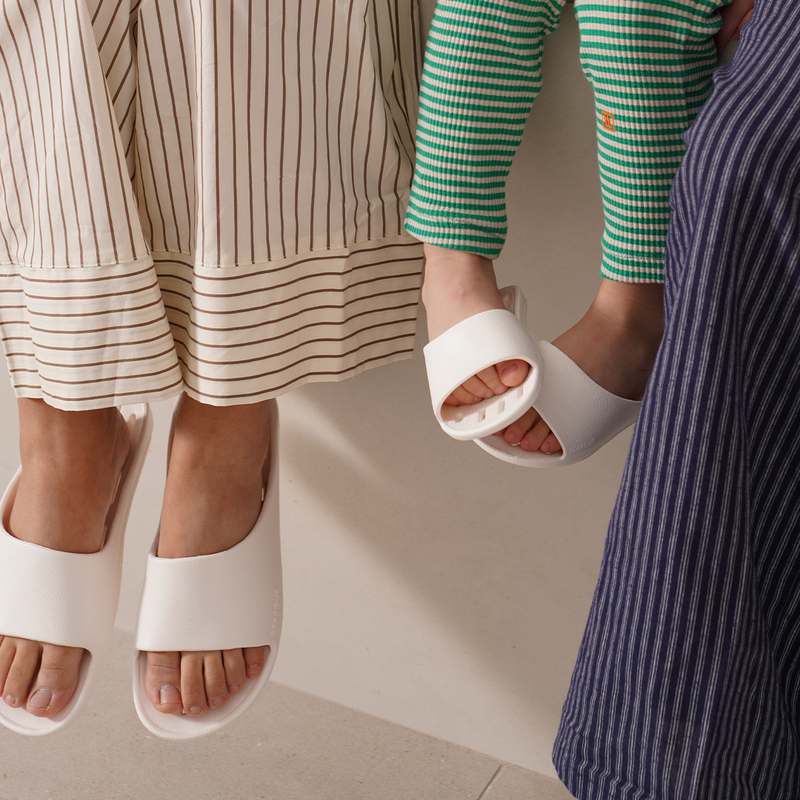 가족 모두 편하게 신을 수 있는 욕실화 세트 추천해요!