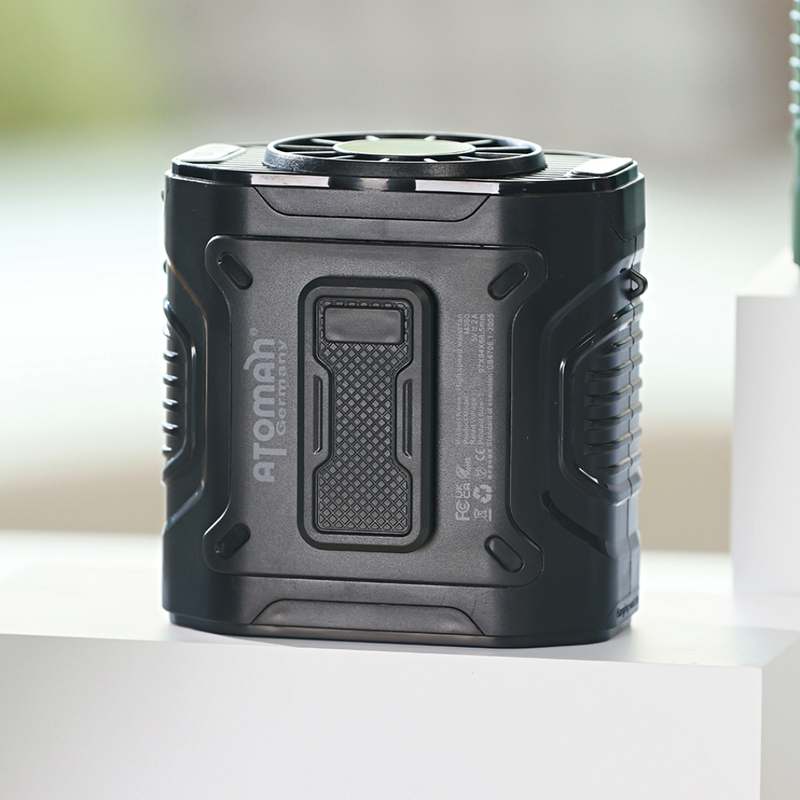 휴대하기 편한 손풍기와 옷걸이 세트, 실속 있는 선택!