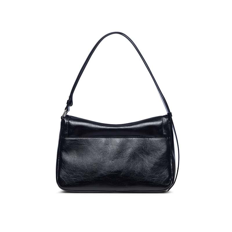 일상에서 딱 어울리는 제이에스티나 가죽 가방 추천해요