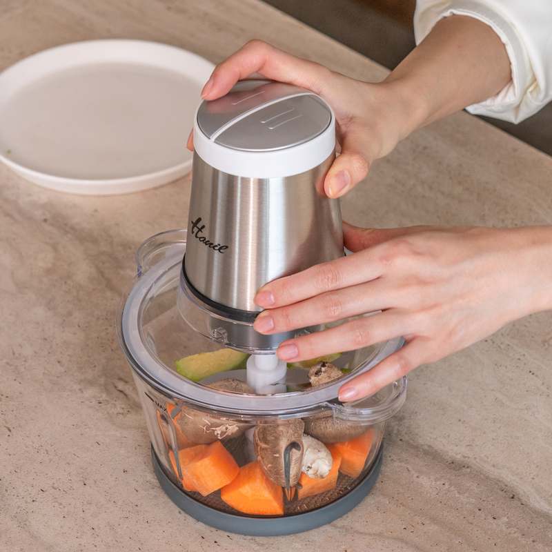 쉽고 빠르게 마늘 다지는 가정용 전동기기 추천!