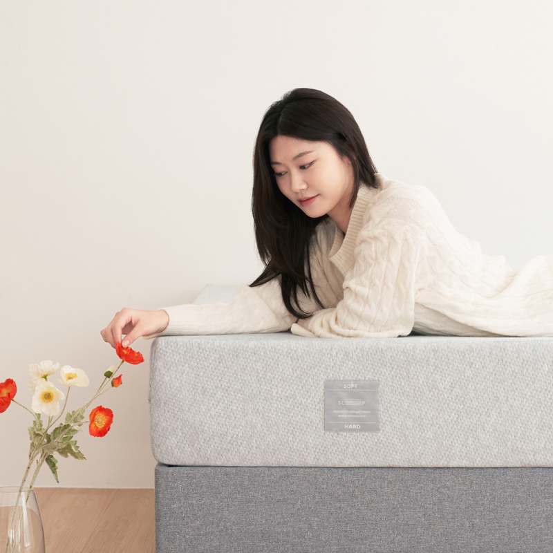 편안한 잠자리를 위한 25cm 두께의 단단한 메모리폼 매트리스 추천