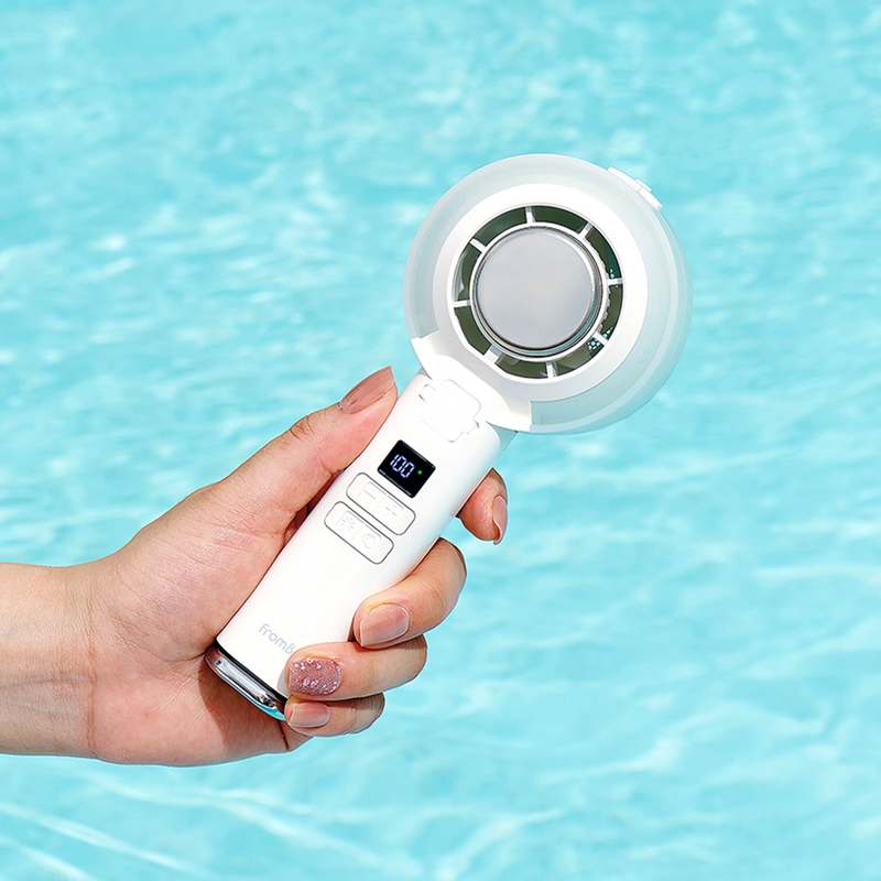 더운 날씨에 딱! 손쉽게 시원함을 느낄 수 있는 미스트 아이스제트 선풍기 추천