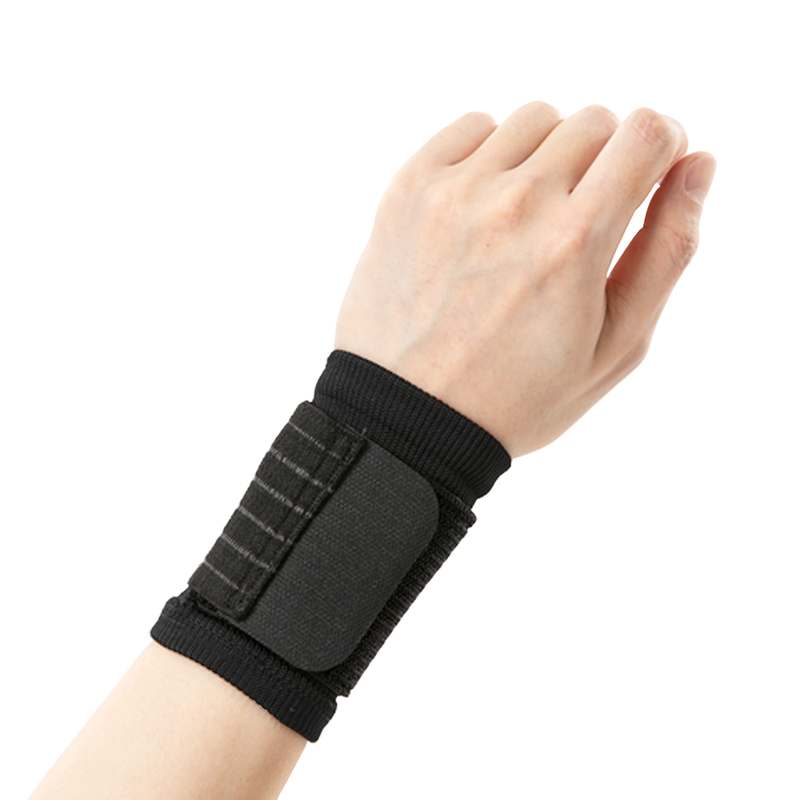 쉽고 편하게 손목 보호하는 얇은 실리콘 아대 추천!