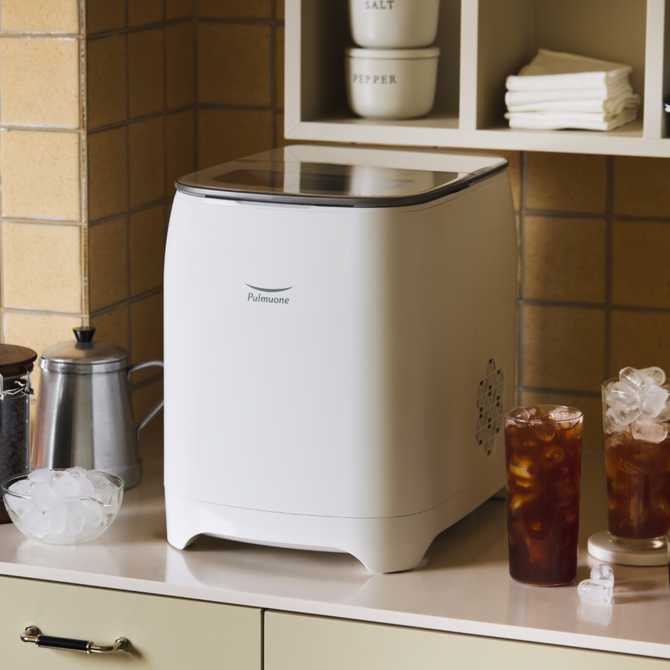가정이나 사무실에서 유용한 자동 세척 제빙기, 풀무원 퓨어 크리스탈 얼음기