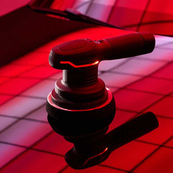 자동차 광택, 쉽고 빠르게! 벤딕트 무선 폴리셔로 깔끔하게 마무리하세요