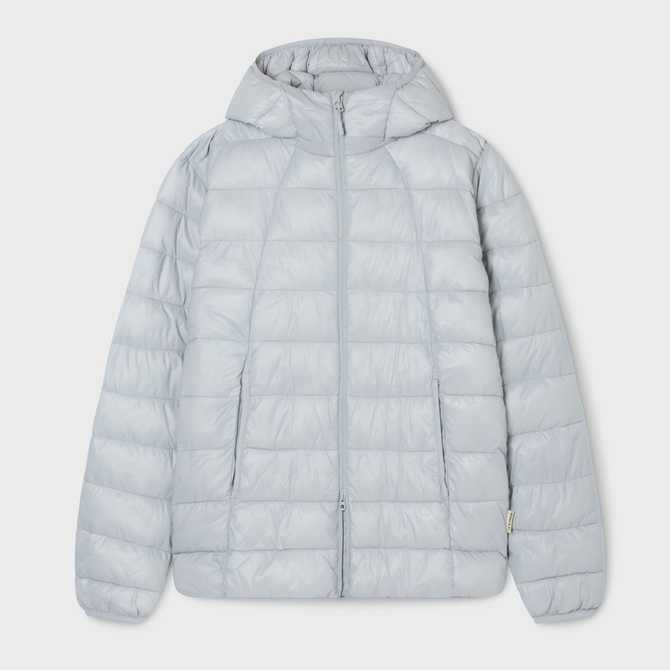 가볍고 편안한 후드 자켓, 일상에 딱 맞는 선택!