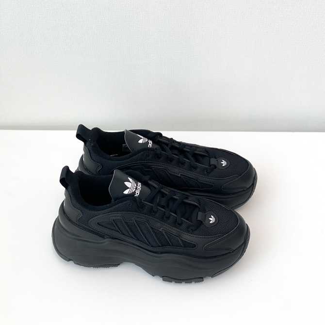 편하게 신기 좋은 아디다스 오즈가이아 블랙, 어떤 점이 좋을까?