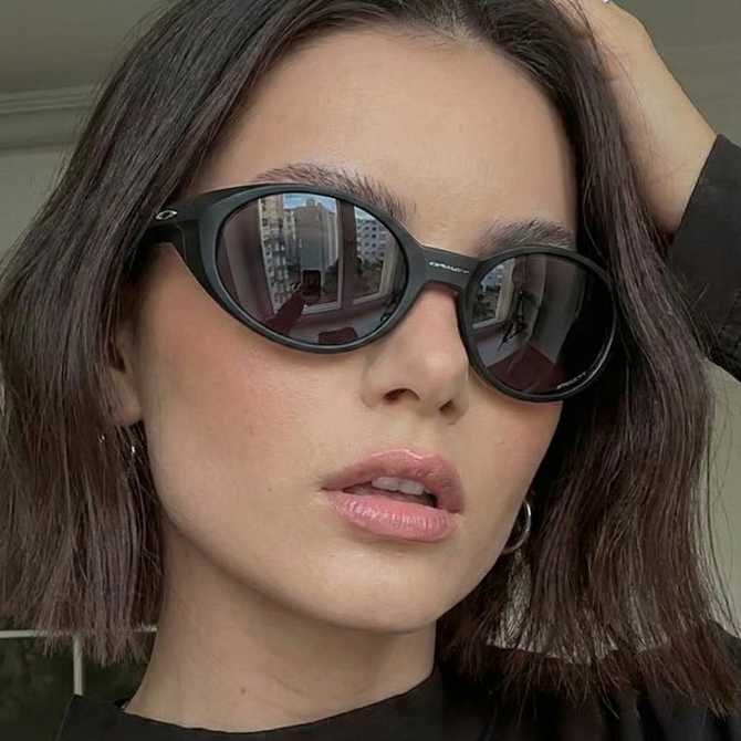 편하게 착용하는 오클리 선글라스, 아이자켓 리덕스 9438 소개