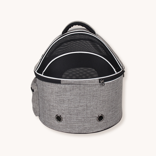 편리하고 안전한 고양이 이동가방, 집에서도 여행도 걱정 없어요!