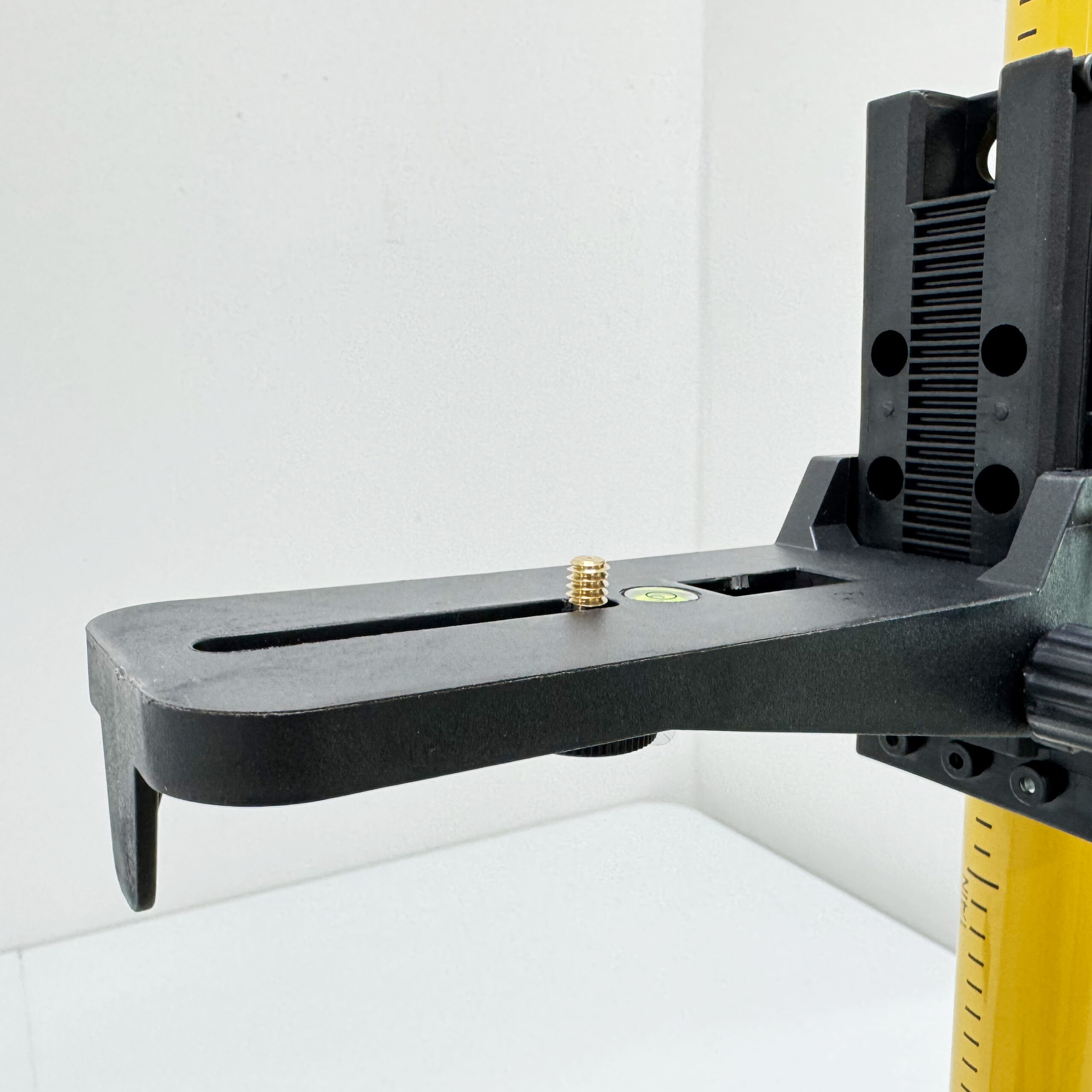 쉽고 편하게 사용하는 레이저 레벨기와 삼각대 추천! 실속 있는 선택 가이드