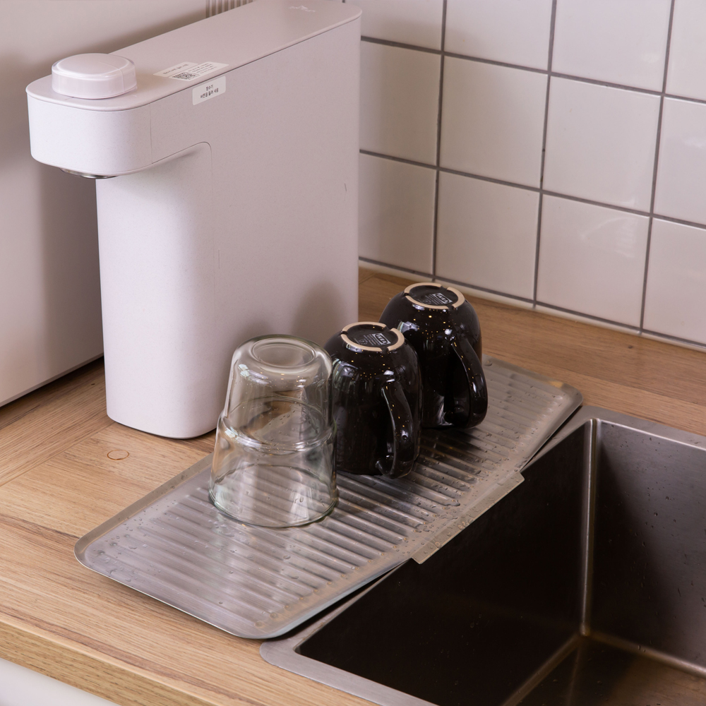 좁은 공간도 걱정 없는 슬림 식기건조대, 확장형으로 더 편리하게!