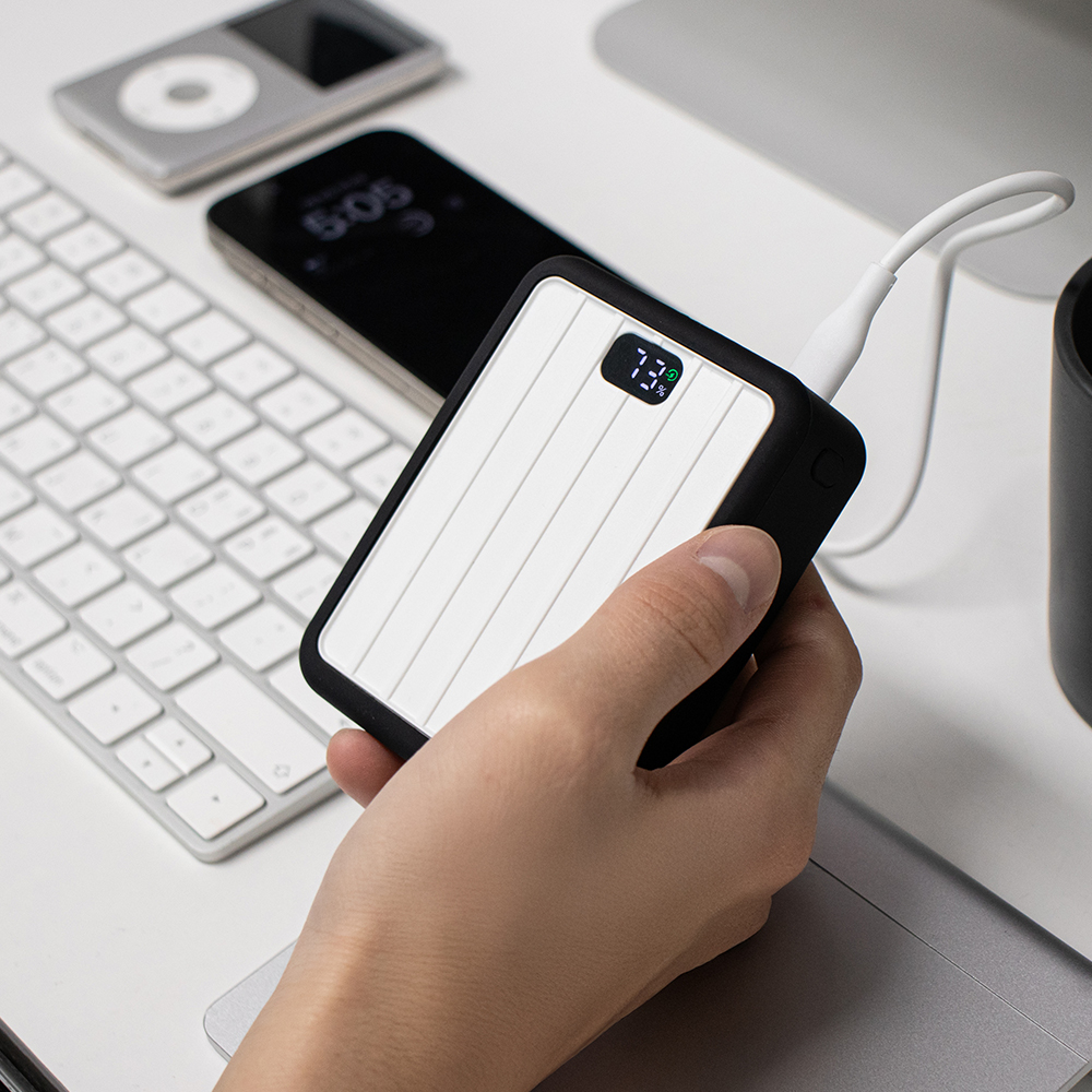 일상에서 유용한 대용량 보조배터리 추천, 편리하게 충전하세요!