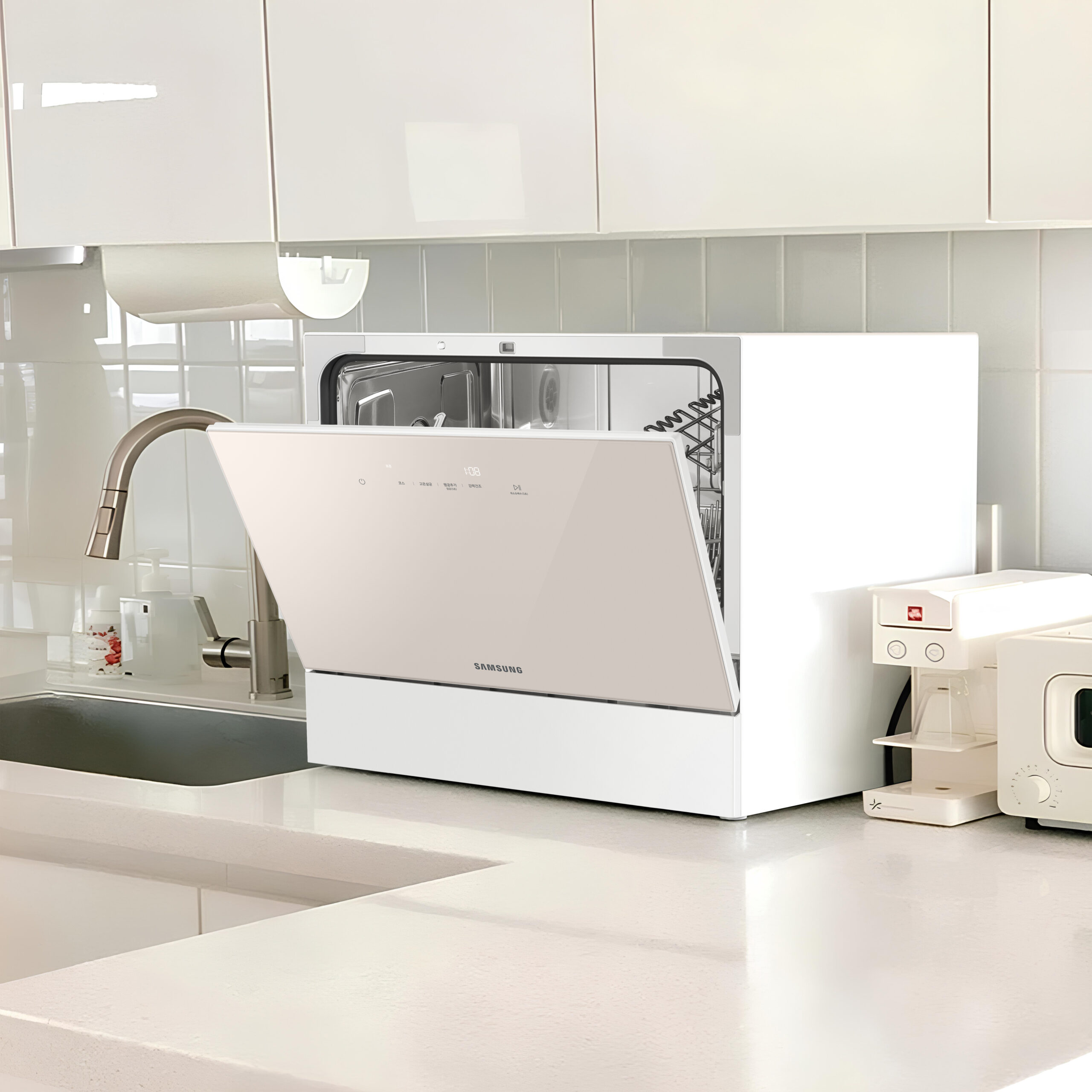 가정에서 편리하게 사용하는 삼성 비스포크 6인용 식기세척기, 카운터탑 모델 소개